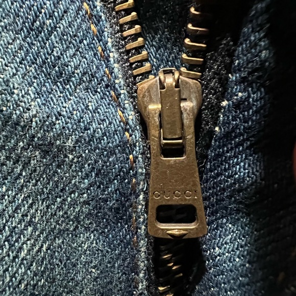 ICONIC GUCCI TIGER PATCH JEANS - Picture 3 of 7